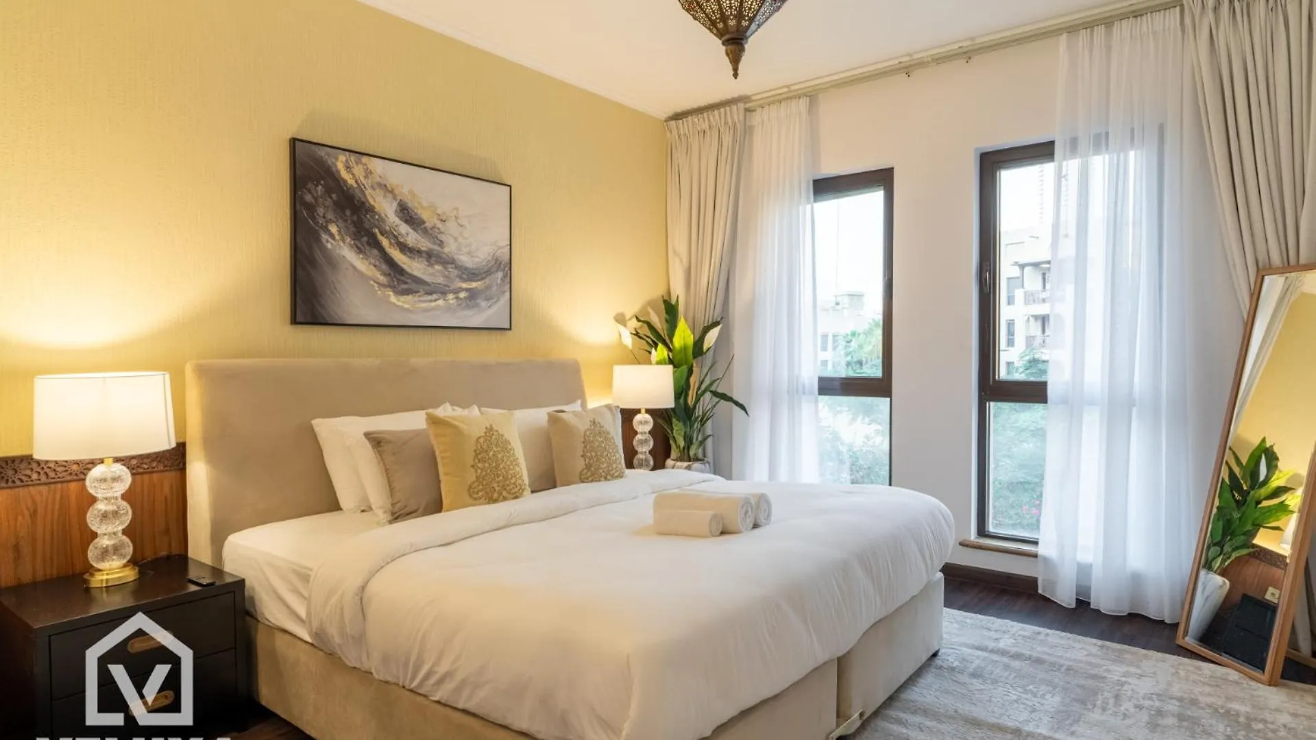 Apartament Veluxa -Heritage 3 Bed Burj View Dubaj